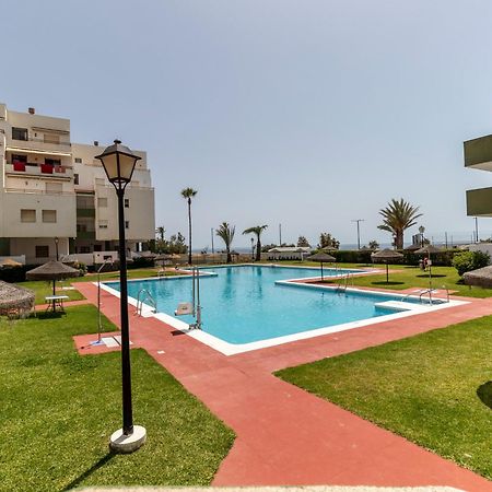 Rentitspain Moderno Apartamento Calaverde Frente Al Mar Salobrena Luaran gambar