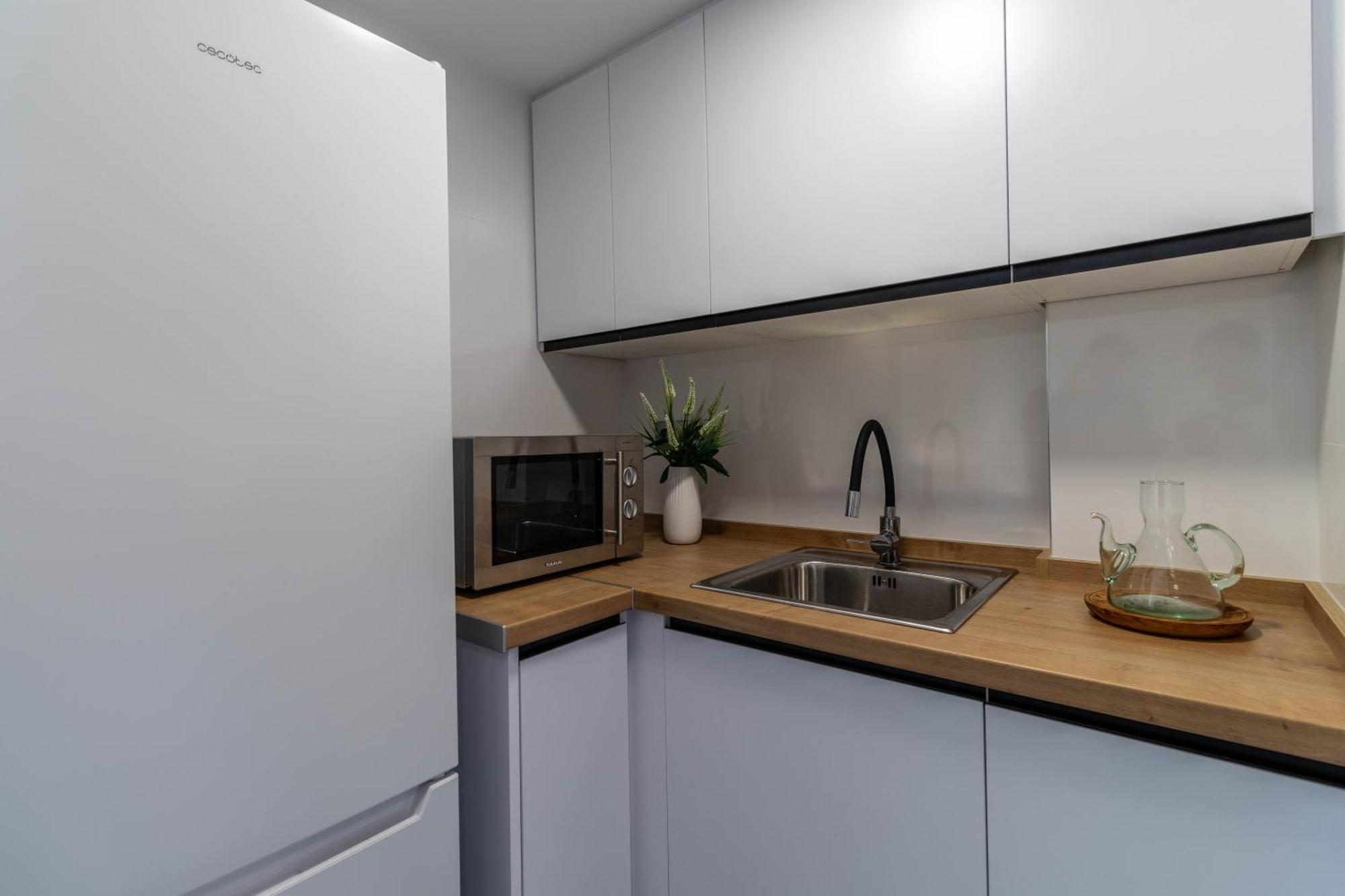Rentitspain Moderno Apartamento Calaverde Frente Al Mar Salobrena Luaran gambar